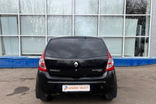 RENAULT SANDERO