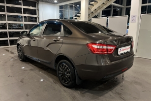 LADA VESTA
