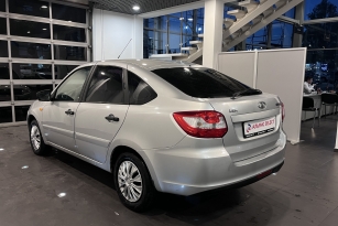 LADA GRANTA