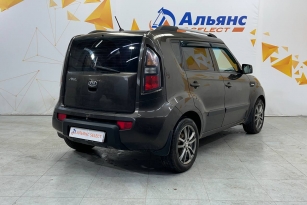 KIA SOUL
