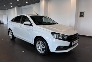 LADA VESTA