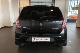 RENAULT SANDERO