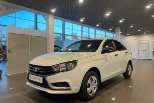 LADA VESTA