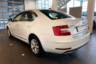 SKODA OKTAVIA