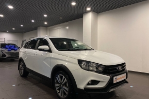 LADA VESTA SW CROSS