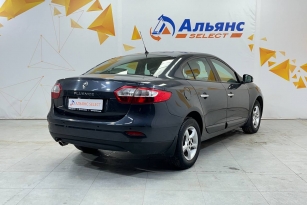 RENAULT FLUENCE