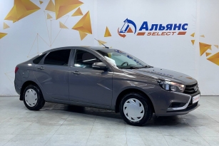 LADA VESTA