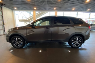 LADA VESTA