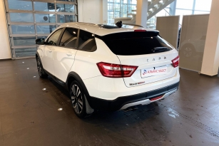 LADA VESTA