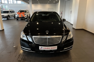 MERCEDES-BENZ E350