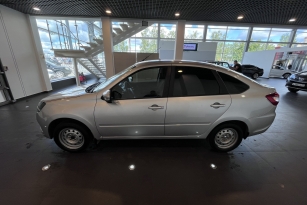 LADA GRANTA