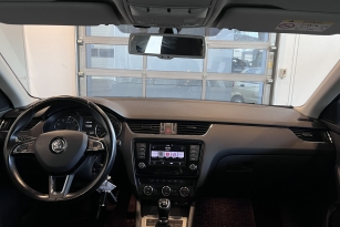 SKODA OKTAVIA