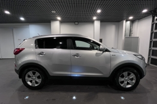 KIA SPORTAGE QL