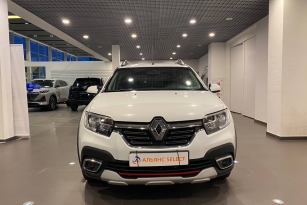 RENAULT SANDERO STEPWAY