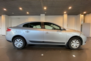 RENAULT FLUENCE