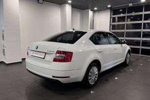 SKODA OKTAVIA