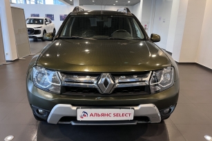RENAULT DUSTER