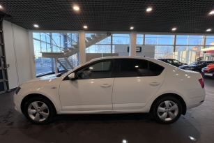 SKODA OKTAVIA