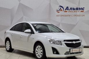 CHEVROLET CRUZE