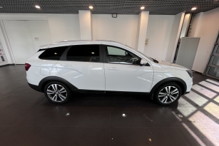 LADA VESTA