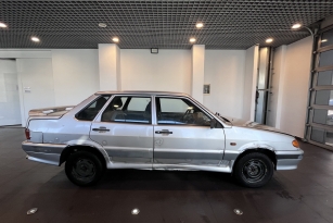 LADA 2115