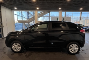 LADA XRAY