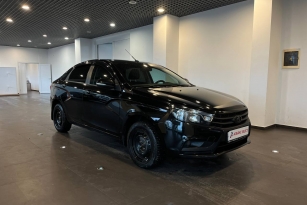 LADA VESTA