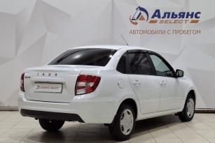 LADA GRANTA