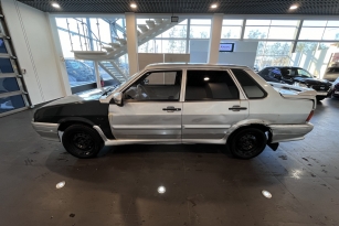 LADA 2115