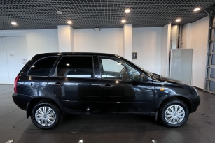 LADA KALINA