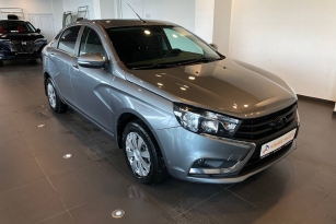 LADA VESTA