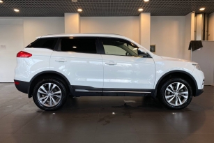 GEELY ATLAS PRO