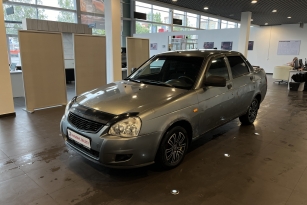 LADA PRIORA