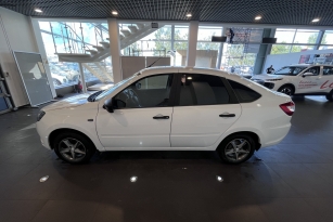 LADA GRANTA