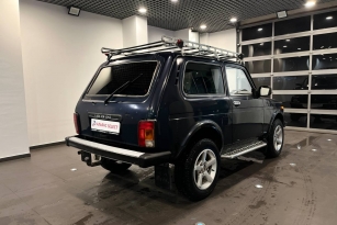 LADA 2121 (4X4)