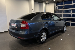 SKODA OKTAVIA