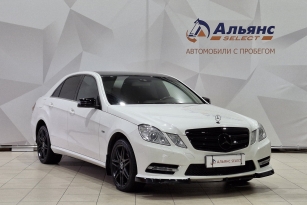 MERCEDES-BENZ A180D