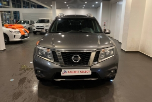 NISSAN TERRANO
