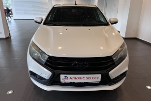 LADA VESTA