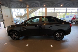 LADA VESTA