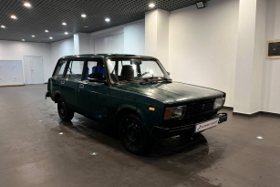 LADA 2104
