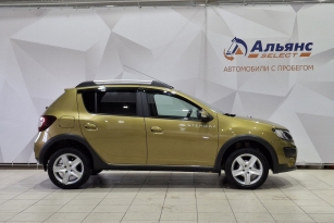 RENAULT SANDERO
