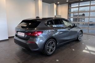 BMW 118I
