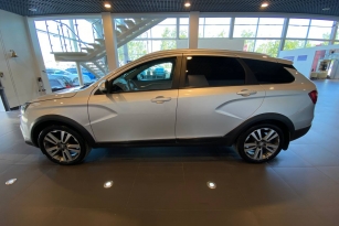 LADA VESTA