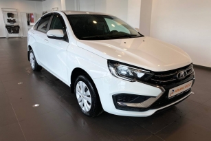 LADA VESTA
