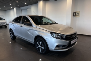 LADA VESTA