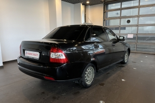 LADA PRIORA