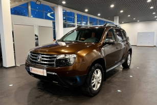 RENAULT DUSTER