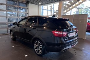 LADA VESTA