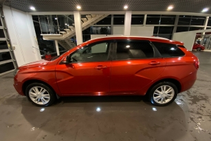 LADA VESTA